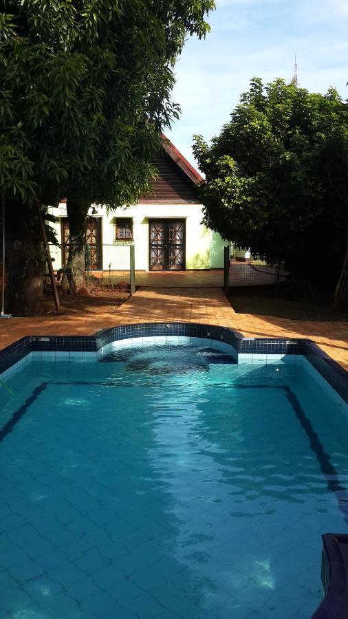 Casa Folks - Bed And Breakfast Puerto Iguazú Zewnętrze zdjęcie