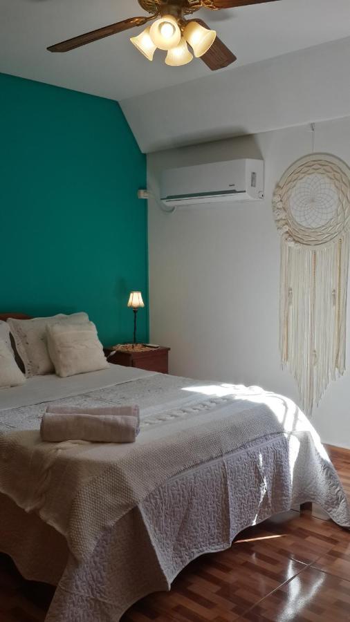 Casa Folks - Bed And Breakfast Puerto Iguazú Zewnętrze zdjęcie